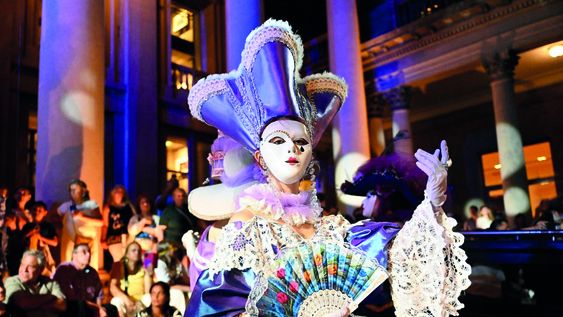 El escenario del Teatro Solís se transformará en una ventana al carnaval de Venecia El escenario del Teatro Solís se transformará en una ventana al carnaval de Venecia