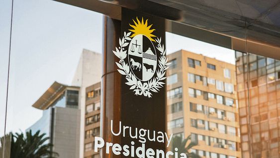 Fachada de la Presidencia de la República. Foto: Ricardo Antúnez, adhocFOTOS Fachada de la Presidencia de la República. Foto: Ricardo Antúnez, adhocFOTOS