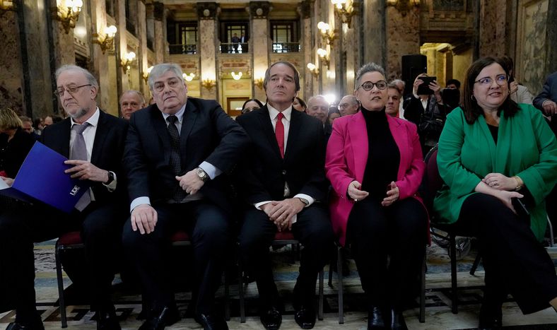 Acto de asunción del Consejo Directivo de la INDDHH en el Salón de los Pasos Perdidos del Palacio Legislativo