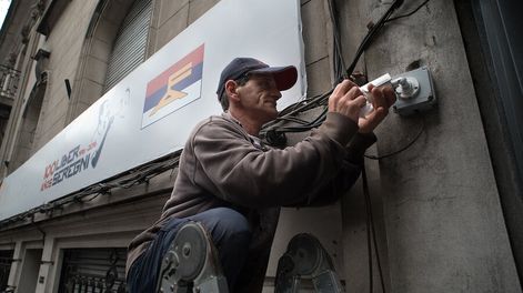 imagen de La salida del gobierno obliga al Frente Amplio a reducir su presupuesto; evalúan despidos y envíos al “seguro de paro”