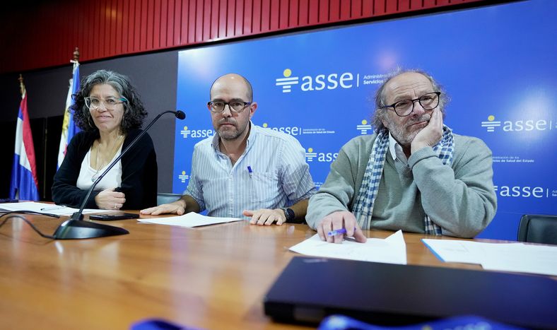 Directores de ASSE, desde la izquierda: Marcela Cuadrado, Álvaro Danza y Daniel Olesker