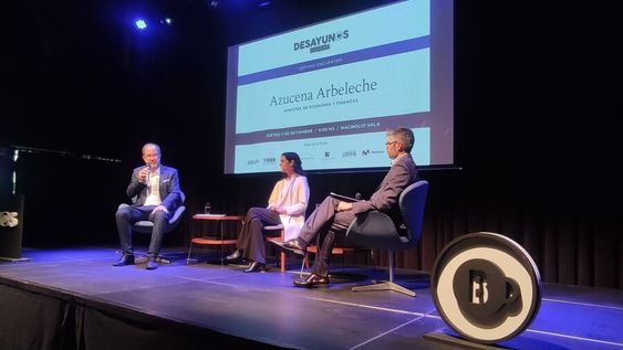 imagen de Arbeleche: “Estamos en el inicio de un nuevo modelo económico” imagen de Arbeleche: “Estamos en el inicio de un nuevo modelo económico”