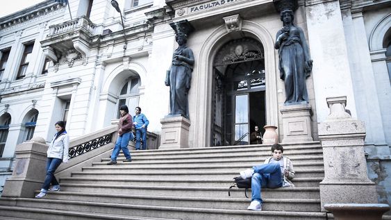Facultad de Medicina, en Montevideo Facultad de Medicina, en Montevideo