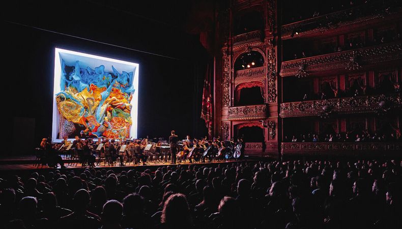 imagen de Refik Anadol, el artista digital más influyente, expone por primera vez en América Latina