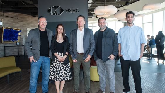 De Fenicio: cofundador Leo Álvarez, Marketing & Communications leader Carolina Maubrigadez, sales leader Pablo Haro, growth manager Antonio Todino y growth leader Aghop Bogosian. De Fenicio: cofundador Leo Álvarez, Marketing & Communications leader Carolina Maubrigadez, sales leader Pablo Haro, growth manager Antonio Todino y growth leader Aghop Bogosian.