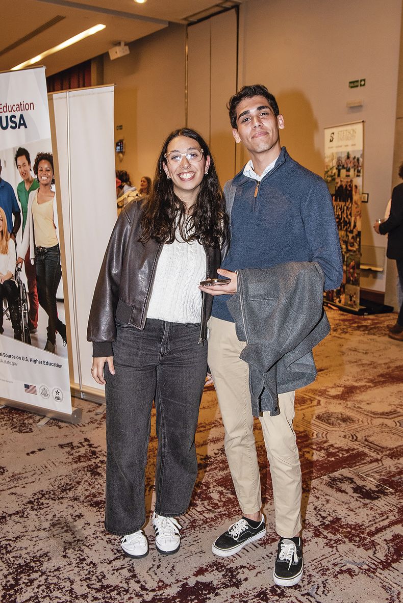 Valentina Oundjian y Nahuel Pérez.