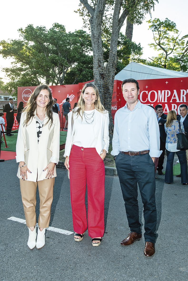 Encargada de Responsabilidad Social de GDU&nbsp;María Inés Lorenzo, gerenta de Legales y Asuntos&nbsp;Corporativos de Coca-Cola Femsa Uruguay Lucía&nbsp;Ottati y gerente de Marketing de GDU Martín Gómez