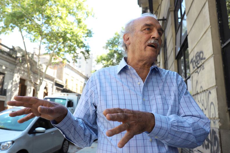 Carlos Steneri