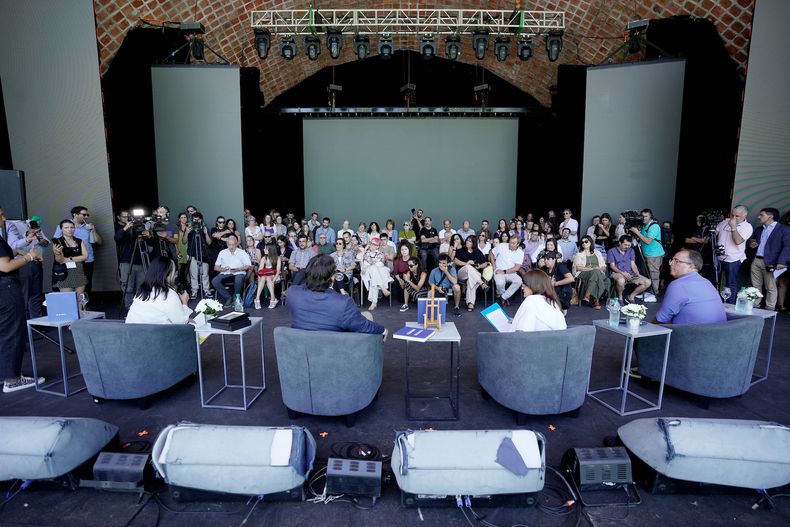 Acto de declaración de Alfaro como ciudadana ilustre y presentación del libro Teatro a cielo abierto