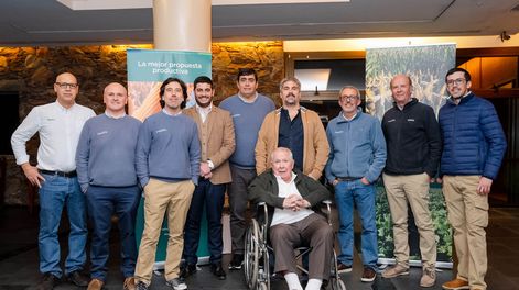 Felipe Baeza, Martin Riolfo, Marcelo Jacques, Maximiliano Parrilla, Alejandro Rodríguez, Eduardo y WinstonDavies, Gabriel Castiglioni, Marcelo Cordero y Pablo Leiva