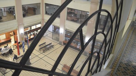 El Ministerio de Economía y Finanzas redacta un decreto para habilitar a la TGN a tener su propia mesa de cambios