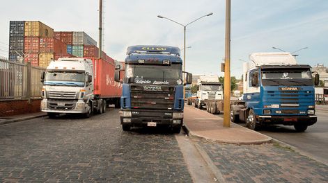 Unas 600 empresas argentinas prestan servicios en Uruguay. Foto: Ricardo Antúnez, adhocFOTOS