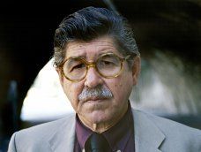 Alfredo Bryce Echenique. Alfredo Bryce Echenique.