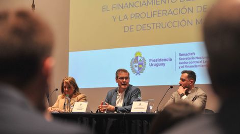 El oficialismo decidió dejar sin efecto la propuesta de quitar control del BCU sobre cambios y los cofres fort