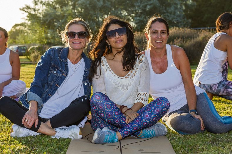 Fernanda Romagnoli, Liza Mazzeo y Mariana Rosalía