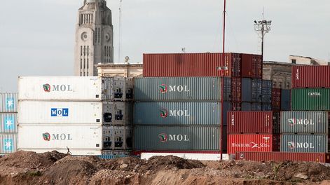 Puerto de Montevideo. Foto: Ricardo Antúnez / adhocFOTOS