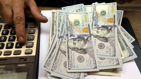 imagen de Cae el dólar, mientras algunos agentes lo ven cerca del “piso”