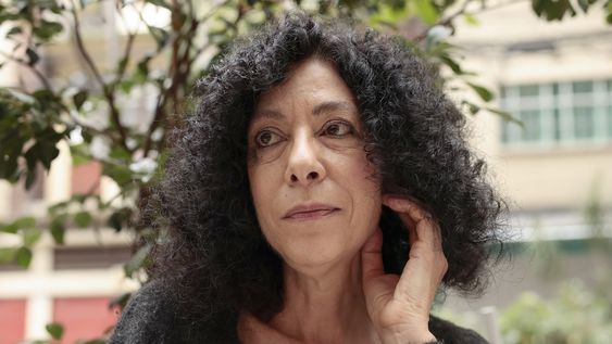 Leila Guerriero, coordinadora y editora del libro de crónicas El Corazón de la bestia.