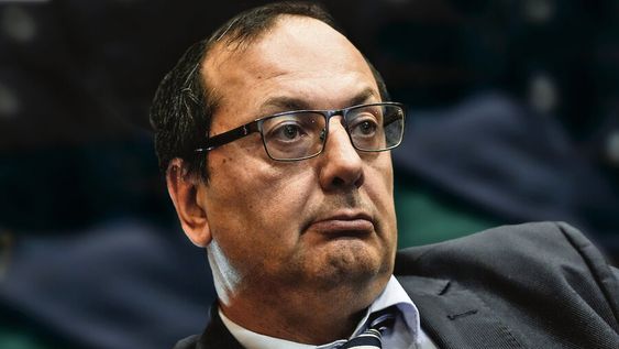 Julio de Brun. Julio de Brun.