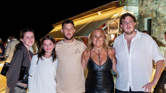 Zoila Borgese López, Giulietta Borgese López, Joaquín López Rey, Pilar Rey y Pedro López Rey Zoila Borgese López, Giulietta Borgese López, Joaquín López Rey, Pilar Rey y Pedro López Rey