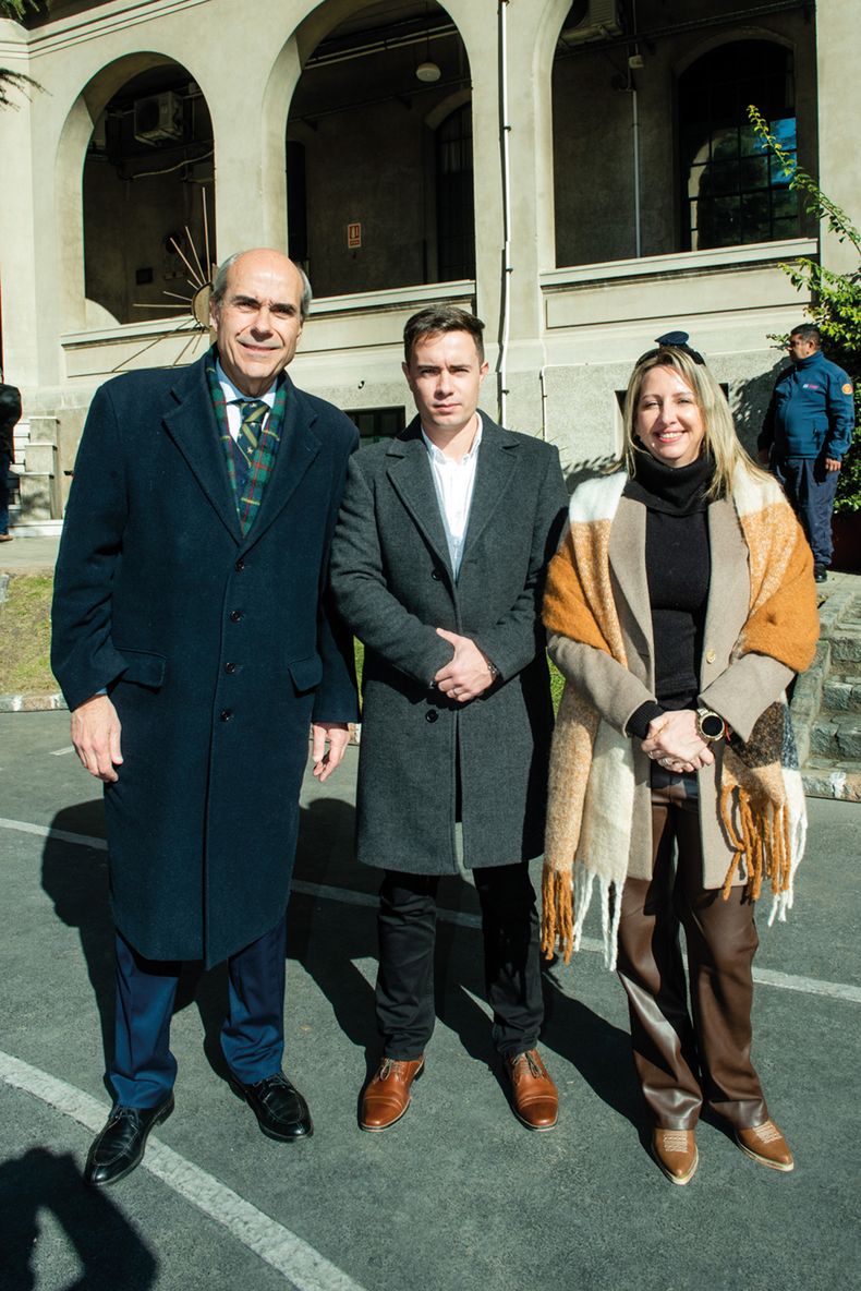 Subsecretario del Interior Pablo Abdala, Nicolás Vivas y Patricia Rodríguez