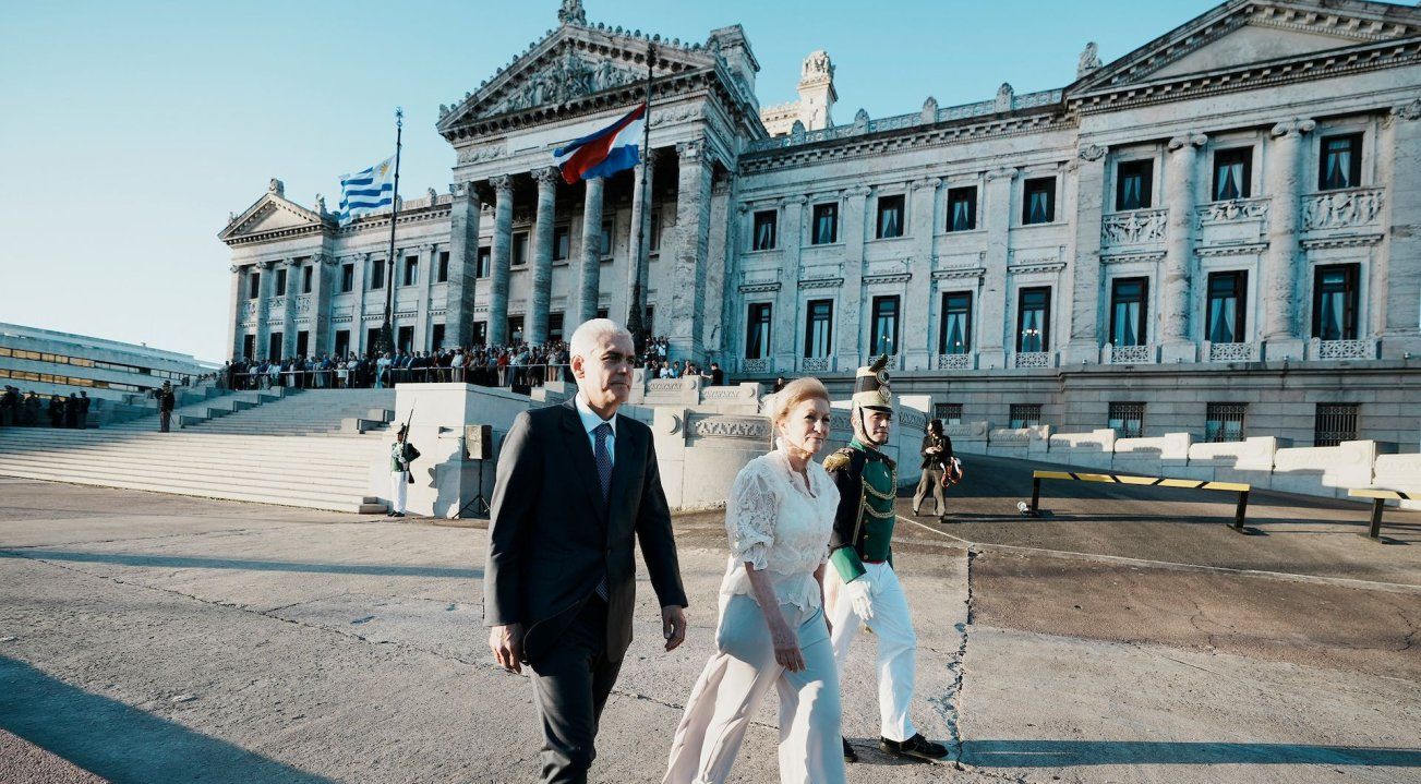 Rodrigo Goñi, presidente de Diputados, y Carolina Cosse, presidenta de la Asamblea General y el Senado, en la inauguración del segundo período legislativo de la actual legislatura.