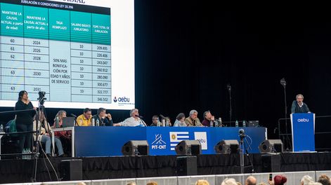 La asamblea de AEBU en 2023 que aprobó la reforma de la Caja Bancaria