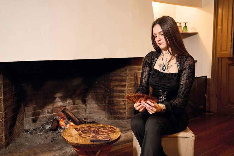 Stefany Pinheiro es estudiante de tarot, y encuentra que ahora hay m&aacute;s inter&eacute;s en esta pr&aacute;ctica que antes.&nbsp;