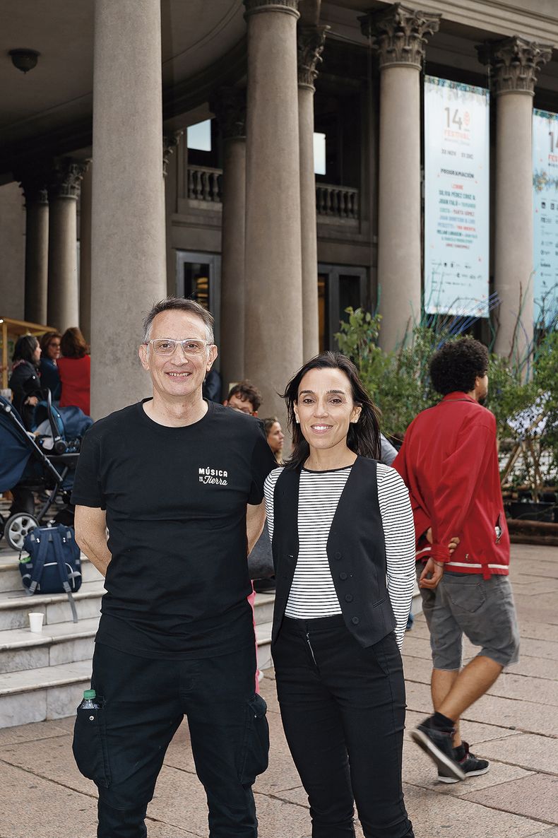Directores del Festival Música de la Tierra: Diego Barnabé y Moriana Peyrou