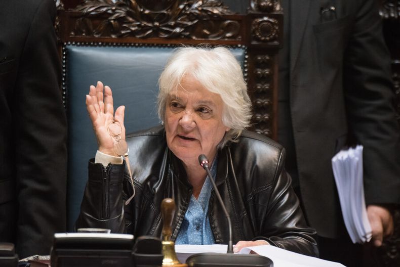 imagen de El Frente Amplio divulgará el dinero que recibe y cómo lo gasta para no perder la batalla de la ética tras el “caso Sendic”