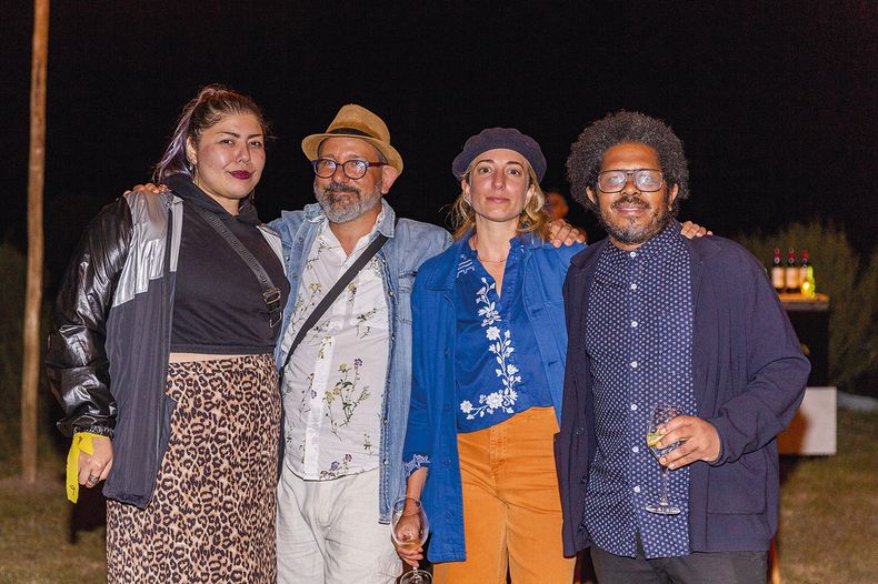 Los artistas Gabriela Munguía, Federico Arnaud, Laura Ferro y Alejandro Cruz
