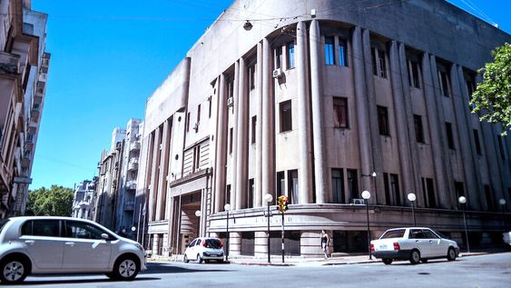 El organismo gasta alrededor de $ 18 millones anuales en el alquiler de sus dependencias. Foto: Javier Calvelo / adhocFOTOS El organismo gasta alrededor de $ 18 millones anuales en el alquiler de sus dependencias. Foto: Javier Calvelo / adhocFOTOS