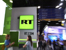RT, canal de TV. RT, canal de TV.