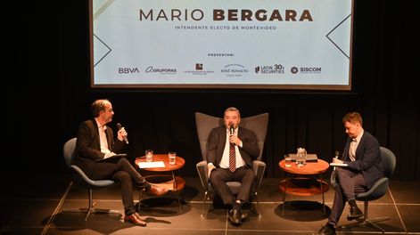 Mario Bergara en Desayunos Búsqueda
