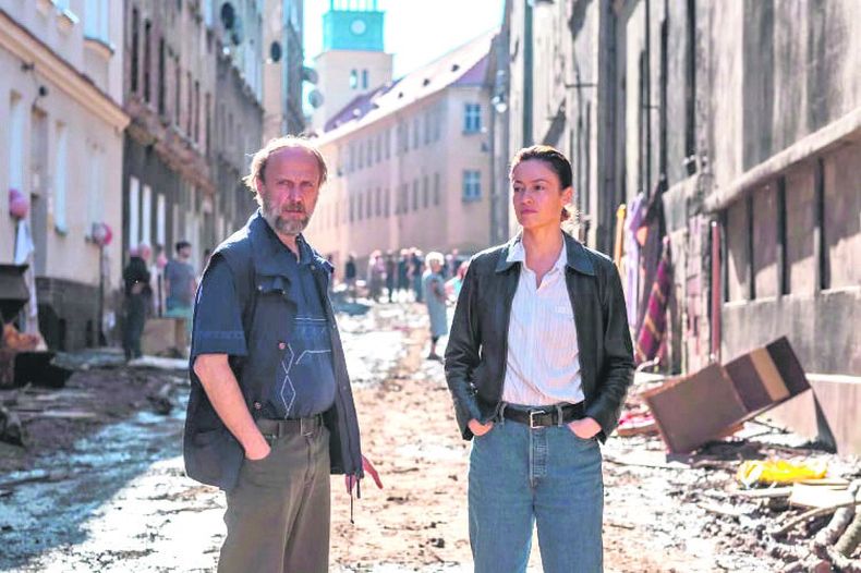 Lukasz Simlat y Magdalena Rózczka