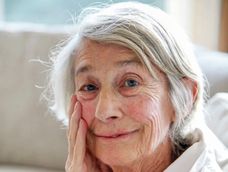 lo que sabe la naturaleza: un documental sobre la poeta mary oliver