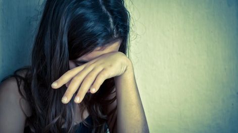 imagen de Gobierno analiza experiencias extranjeras para mejorar la atención  de menores abusadas y evitar que ingresen en la prostitución