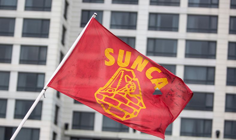 Bandera del Sunca durante una movilización en 2023.