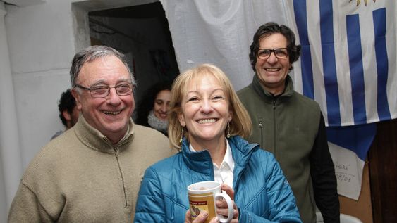 imagen de Cosse “preocupada” por gastos excesivos y una “mimetización” con la derecha en la competencia interna del Frente Amplio imagen de Cosse “preocupada” por gastos excesivos y una “mimetización” con la derecha en la competencia interna del Frente Amplio