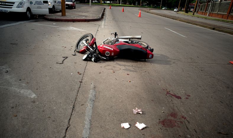 Accidente de moto en rambla portuaria