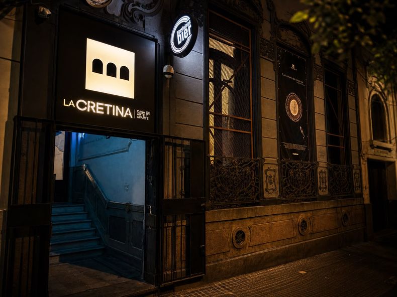 La Cretina, en Soriano 1236.