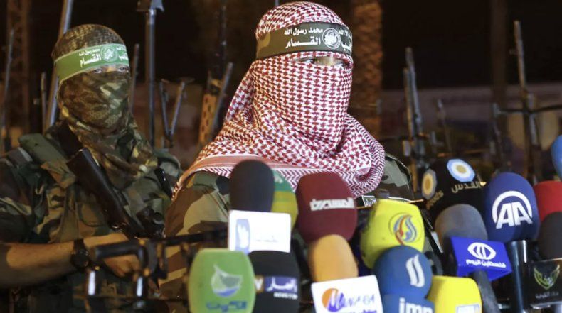 Abu Obeida, portavoz del brazo armado de Hamás, las Brigadas Ezzedine al-Qassam, murió en un ataque, según Israel.