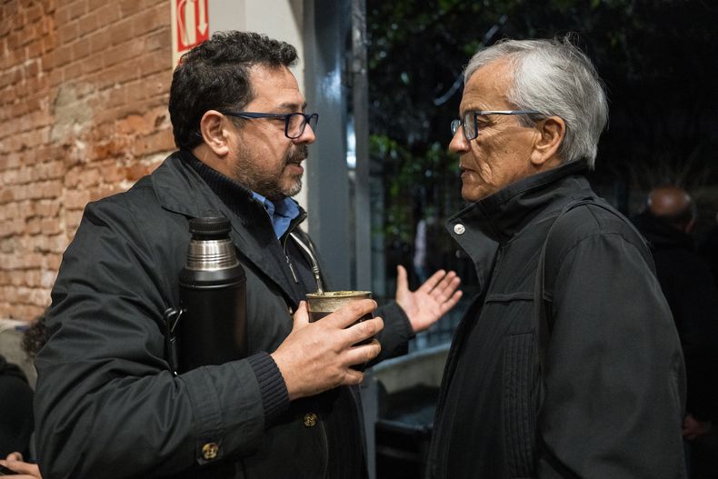 El secretario de Presidencia, Alejandro Sánchez, junto al Ministro de Trabajo, Juan Castillo.