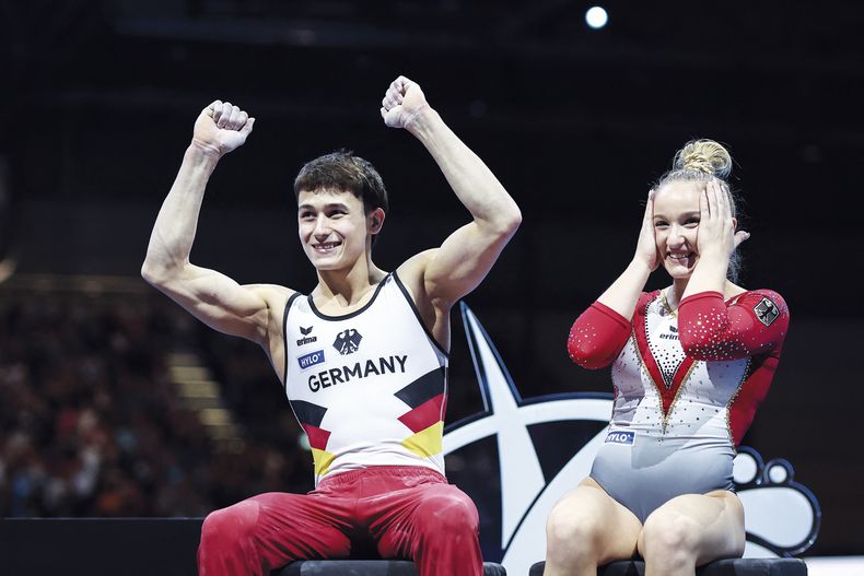 El dúo alemán conformado por Timo Eder y Karina Schönmaier se quedó con el oro en la competencia mixta por equipos, una disciplina que debutó en esta edición del campeonato europeo