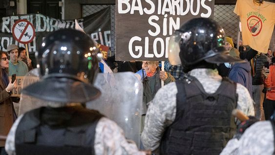 El abogado Gustavo Salle fustigó a los gobiernos del Frente Amplio y ahora a la coalición. Foto: Pablo Vignali / adhocFOTOS El abogado Gustavo Salle fustigó a los gobiernos del Frente Amplio y ahora a la coalición. Foto: Pablo Vignali / adhocFOTOS