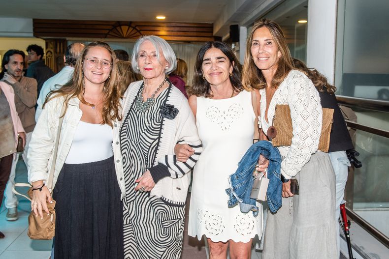Sol Montero, Mecha Gattás, Claudia Cash y Ximena Arocena.&nbsp;