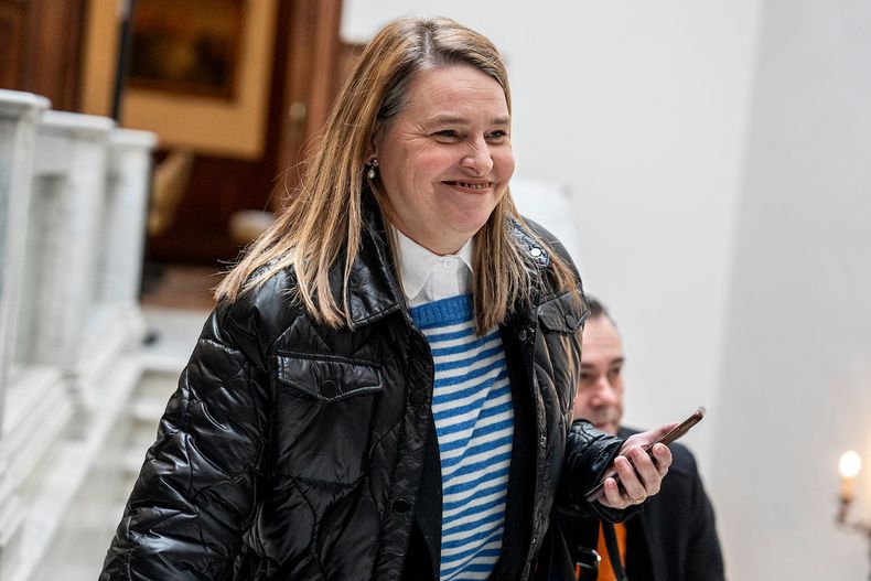 Andrea Brugman en la sede del Partido Nacional