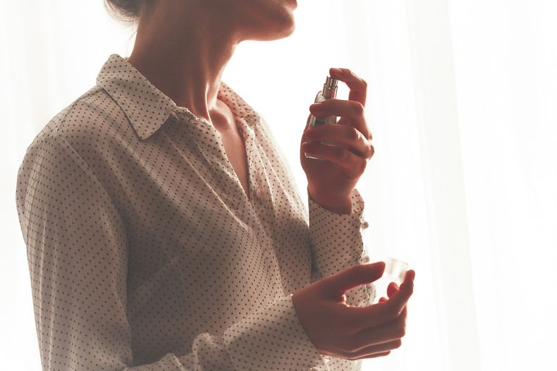 Perfumes día de la madre.jpeg