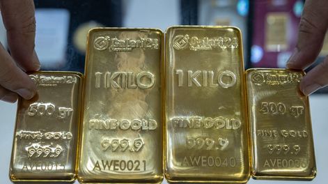 Oro en barras en una galería en Indonesia, en enero de 2026.&nbsp;