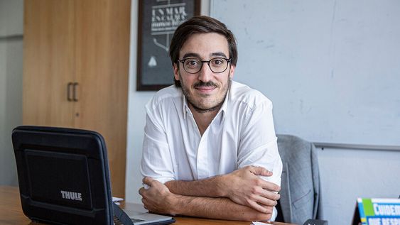 Antonio Manzi, director de Transferencias y Monitoreo del Mides. Foto: Mauricio Zina / adhocFOTOS Antonio Manzi, director de Transferencias y Monitoreo del Mides. Foto: Mauricio Zina / adhocFOTOS
